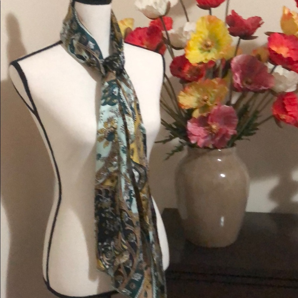 Scarves Bundle - image 5